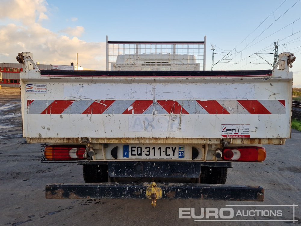 2017 Nissan NT400 - قلاب صغير: صورة 4 2017 Nissan NT400 - قلاب صغير: صورة 4