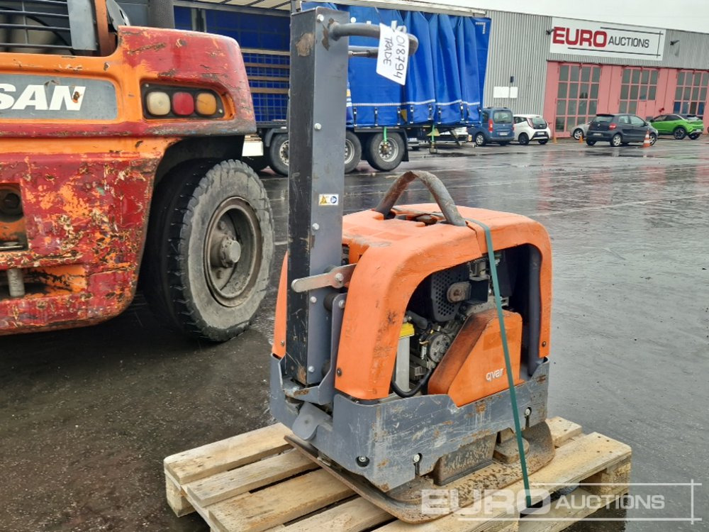 2018 Husqvarna LG300 - معــدات الاسفلت: صورة 1 2018 Husqvarna LG300 - معــدات الاسفلت: صورة 1