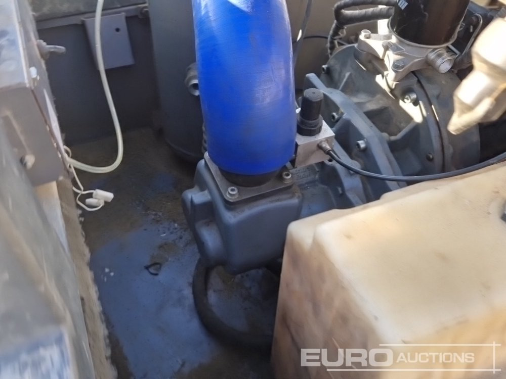 2019 Atlas Copco XAS88 180CFM - ضاغط هوائي: صورة 5 2019 Atlas Copco XAS88 180CFM - ضاغط هوائي: صورة 5