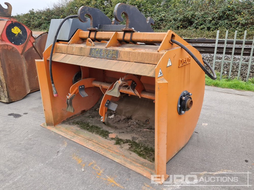 2019 DISCRI Screening Bucket - آلة فرز: صورة 1 2019 DISCRI Screening Bucket - آلة فرز: صورة 1