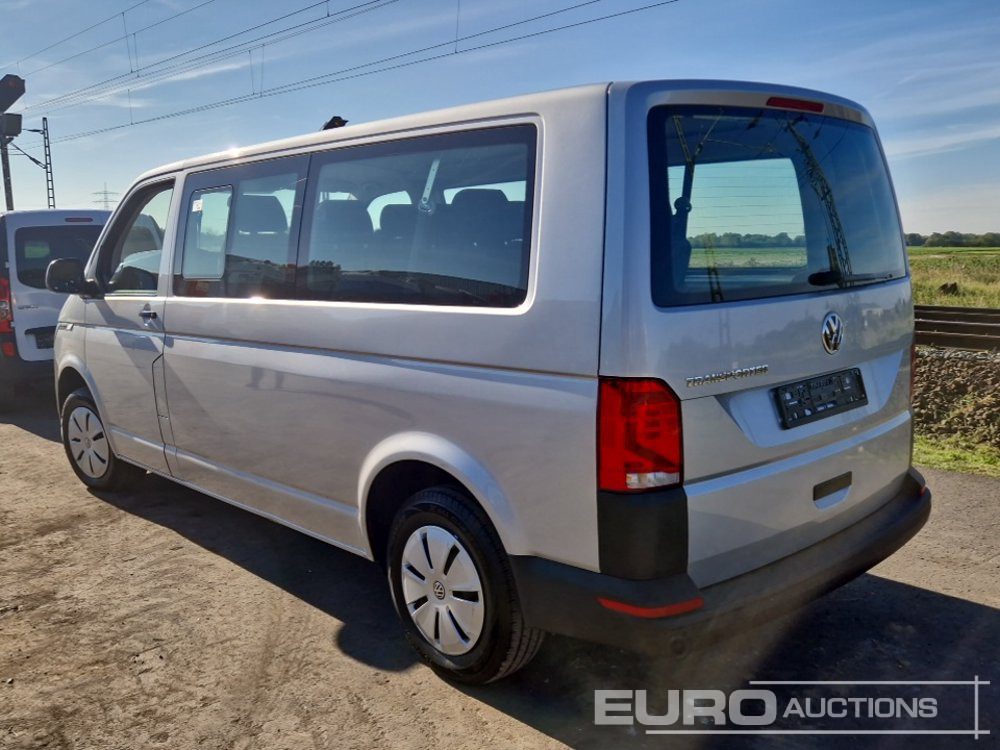 2021 Volkswagen T6 2.0TDI - شاحنة توصيل مغلقة: صورة 3 2021 Volkswagen T6 2.0TDI - شاحنة توصيل مغلقة: صورة 3
