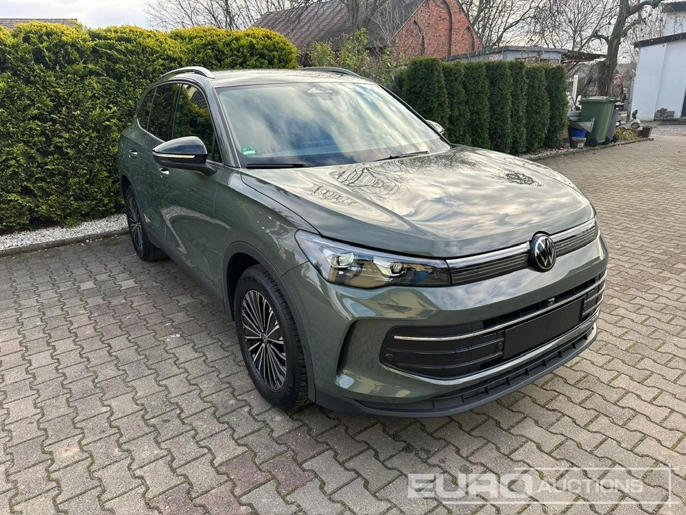 2025 Volkswagen Tiguan - سيارة دفع رباعي: صورة 4 2025 Volkswagen Tiguan - سيارة دفع رباعي: صورة 4