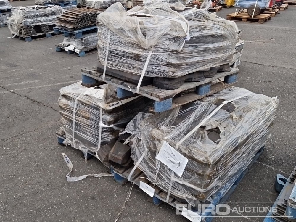 500mm Rubber Block Pads to suit Volvo EC305/EC330 (3 Pallets) - قطع الغيار - حفّار: صورة 4 500mm Rubber Block Pads to suit Volvo EC305/EC330 (3 Pallets) - قطع الغيار - حفّار: صورة 4