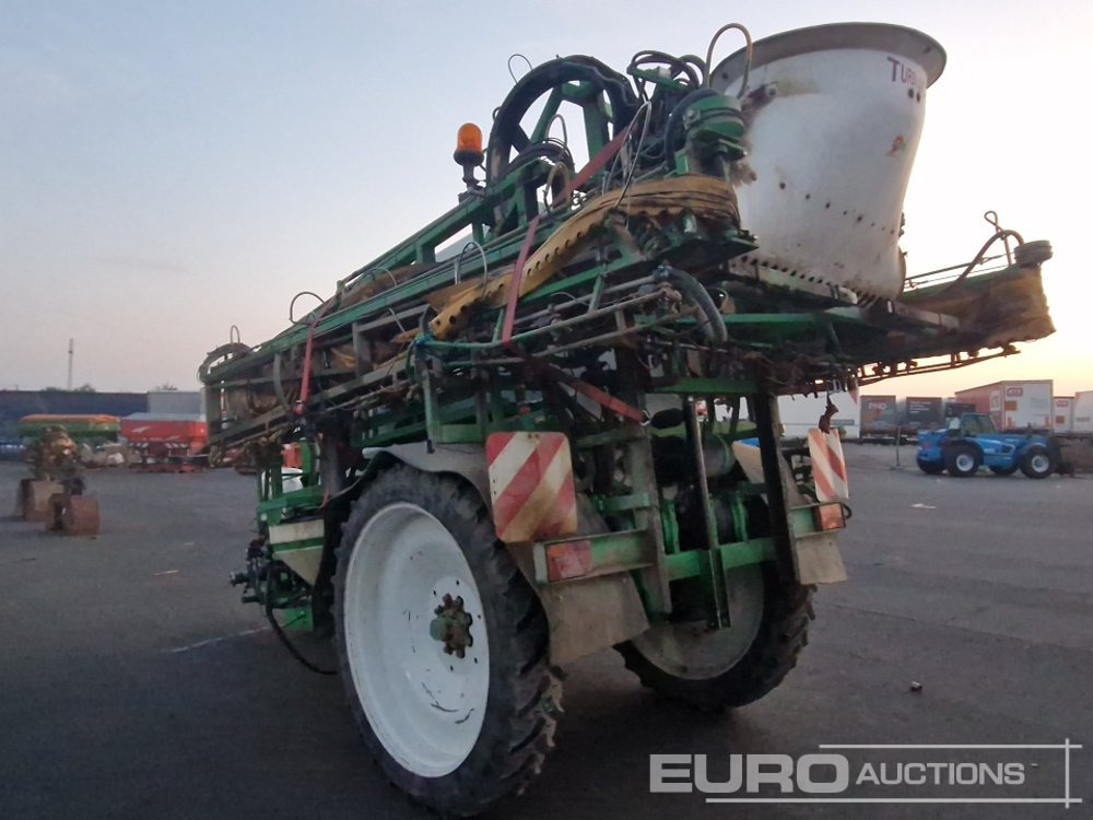 CHD Single Axle Field Sprayer - آلات زراعية: صورة 3 CHD Single Axle Field Sprayer - آلات زراعية: صورة 3