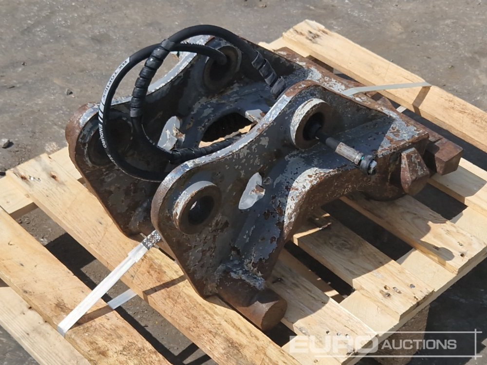 CW10 Hydraulic QH - قارنة التوصيل السريعة: صورة 3 CW10 Hydraulic QH - قارنة التوصيل السريعة: صورة 3