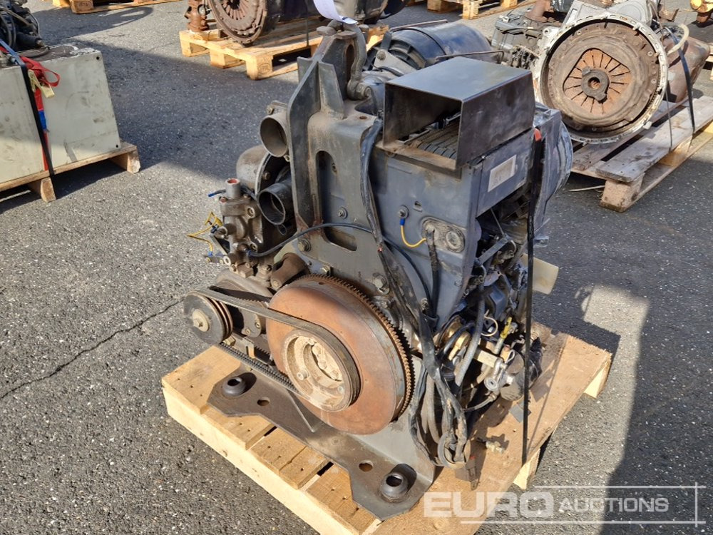 Deutz 2 Cylinder Diesel Engine - محرك: صورة 1 Deutz 2 Cylinder Diesel Engine - محرك: صورة 1