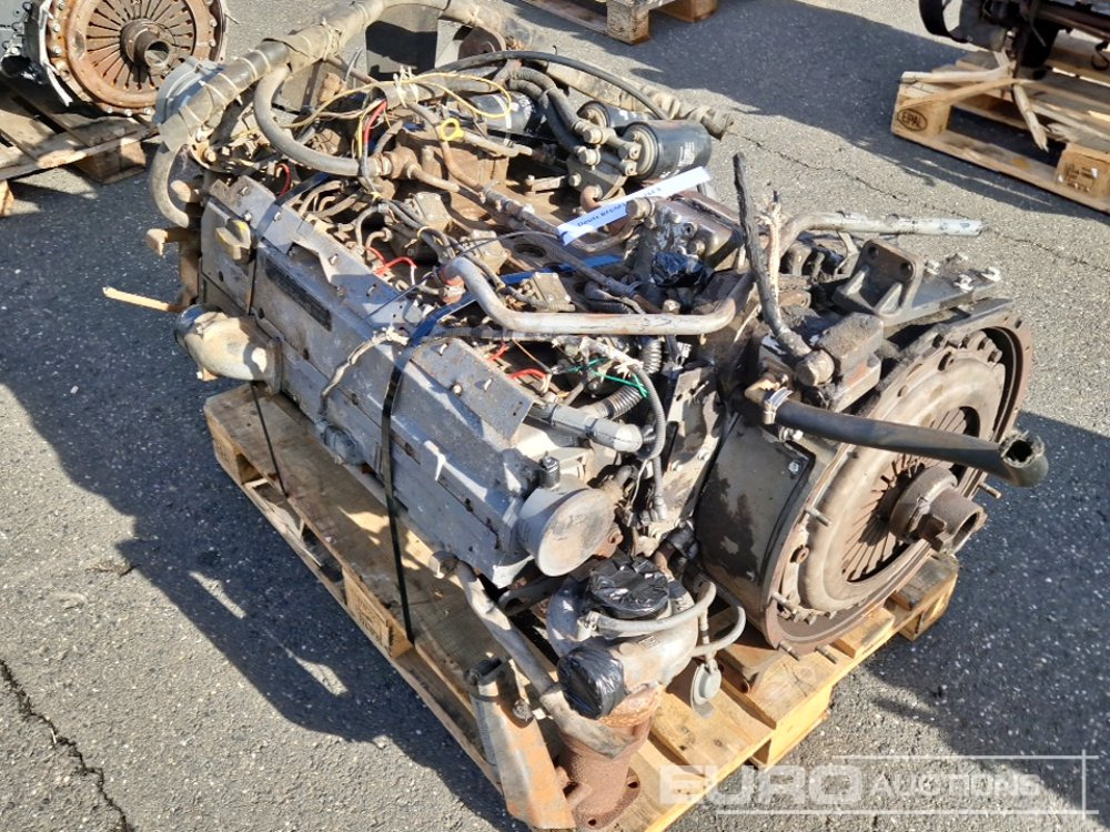Deutz 6 Cylinder Turbo Diesel Engine - محرك: صورة 4 Deutz 6 Cylinder Turbo Diesel Engine - محرك: صورة 4