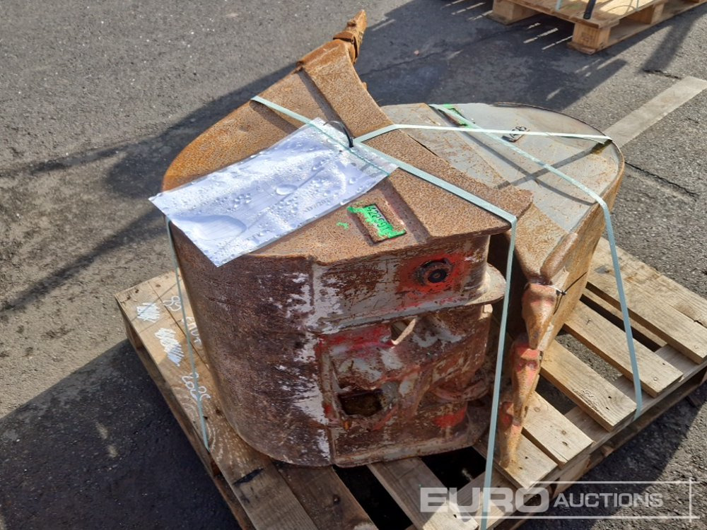 Digging Buckets, MORIN (2 of) - بكت: صورة 3 Digging Buckets, MORIN (2 of) - بكت: صورة 3