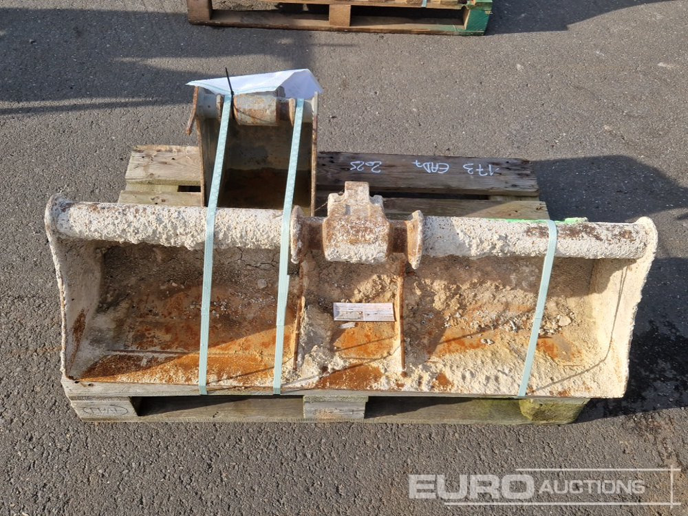 Ditching + Digging Buckets, MORIN (2 of) - بكت: صورة 5 Ditching + Digging Buckets, MORIN (2 of) - بكت: صورة 5