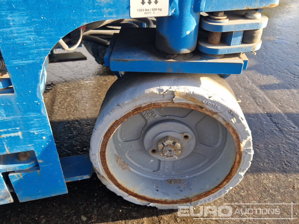 مرفاع مقصي Genie GS-1932: صورة 10 مرفاع مقصي Genie GS-1932: صورة 10