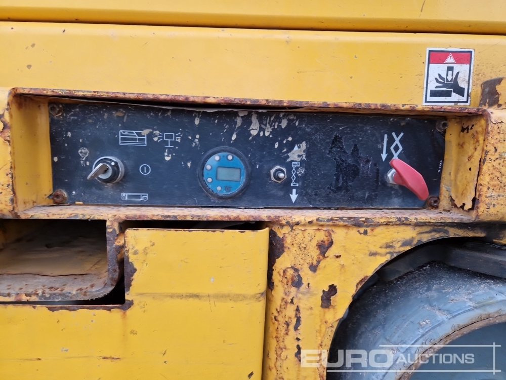منصة جومحمولةية Haulotte Compact 10N: صورة 18