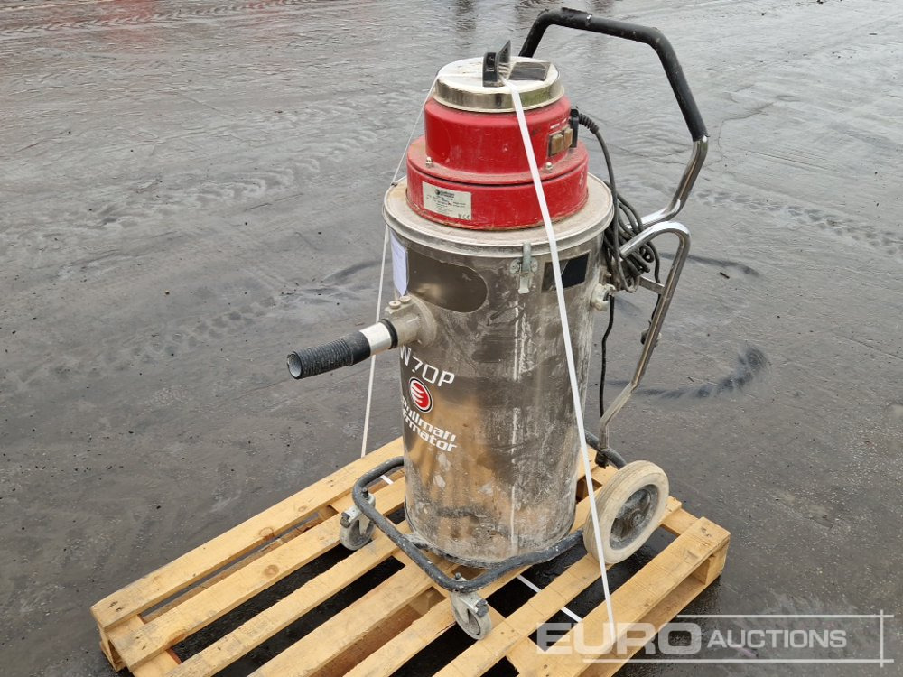 Husqvarna W70P Wet & Dry Vacuum Cleaner - معدات الانشاءات: صورة 1 Husqvarna W70P Wet & Dry Vacuum Cleaner - معدات الانشاءات: صورة 1