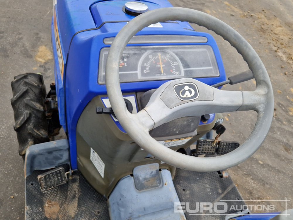 جرار صغير Iseki TM150F: صورة 22 جرار صغير Iseki TM150F: صورة 22