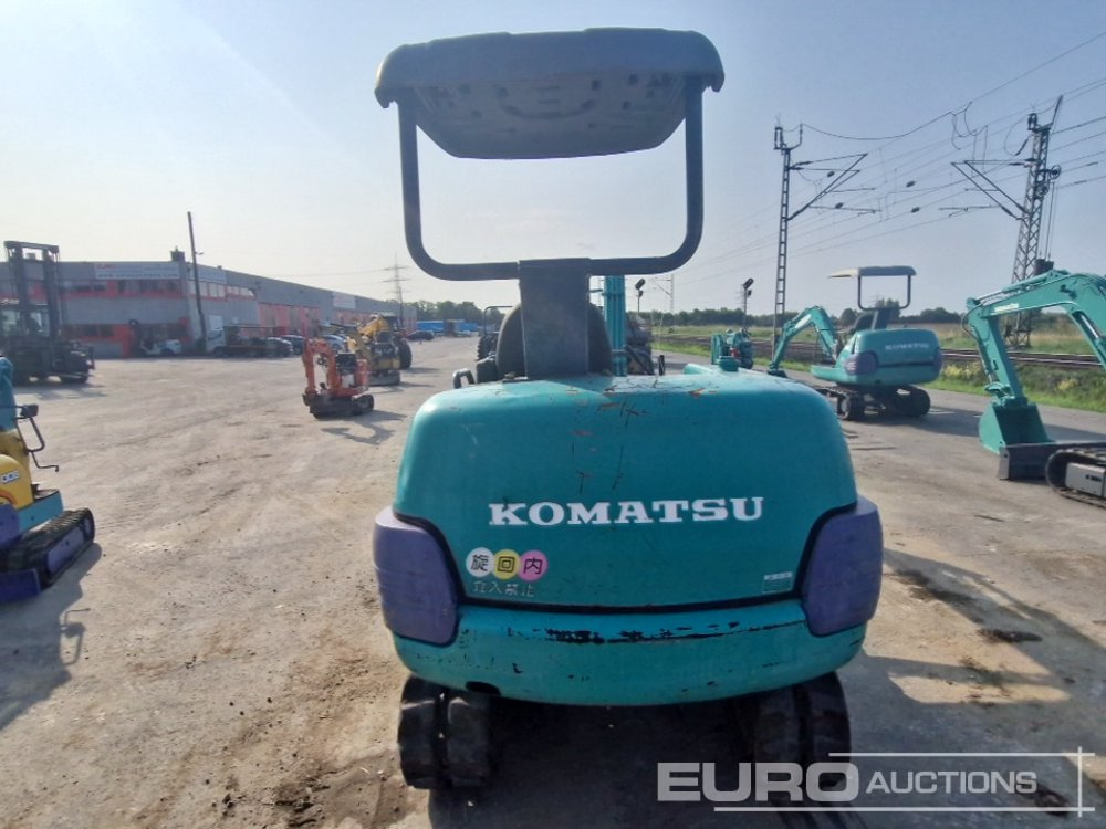 Komatsu PC15-3 - حفار صغير: صورة 4 Komatsu PC15-3 - حفار صغير: صورة 4