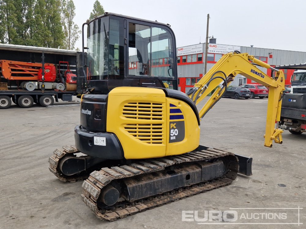 Komatsu PC50 MR-2 - حفار صغير: صورة 5 Komatsu PC50 MR-2 - حفار صغير: صورة 5