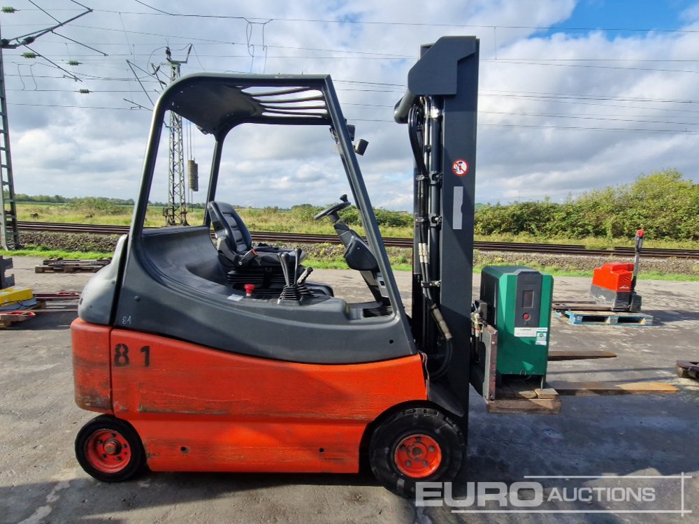 Linde E25-02 - رافعة شوكية كهربائية: صورة 5 Linde E25-02 - رافعة شوكية كهربائية: صورة 5