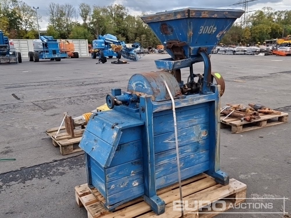 Malt Mill - معدات الانشاءات: صورة 1 Malt Mill - معدات الانشاءات: صورة 1