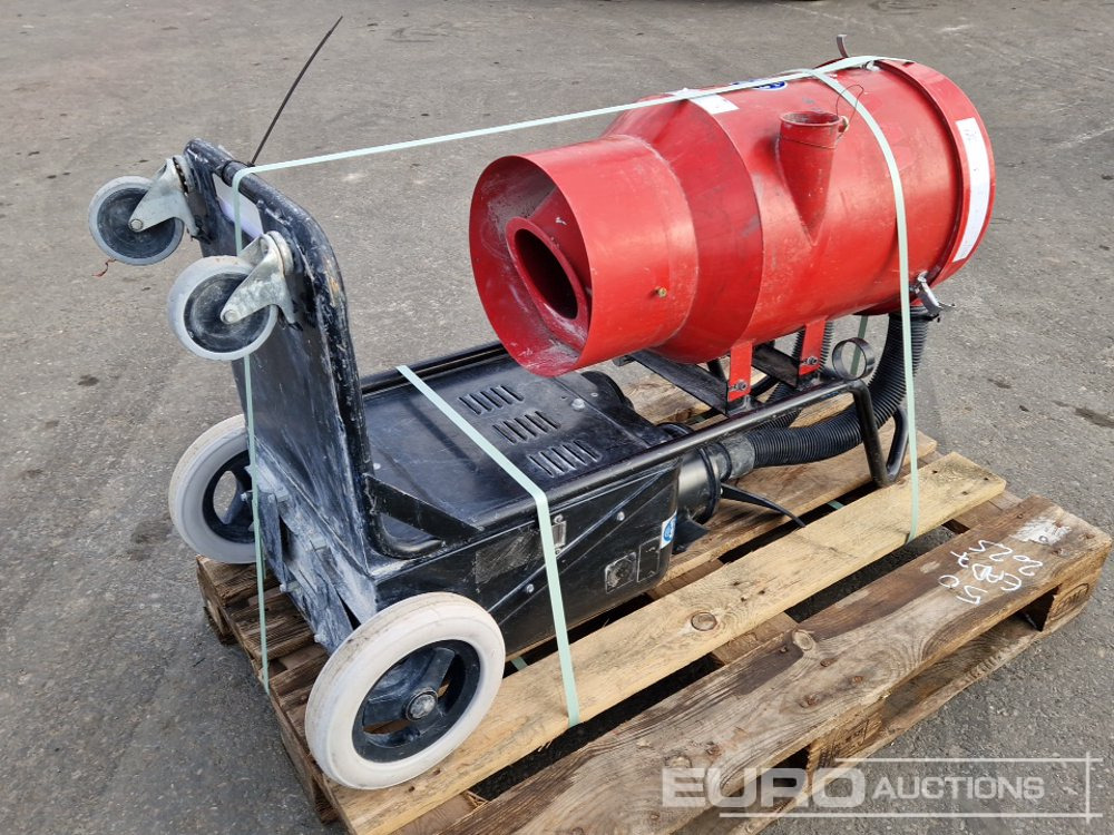 Mobile Industrial Vacuum Ceaner - معدات الانشاءات: صورة 2 Mobile Industrial Vacuum Ceaner - معدات الانشاءات: صورة 2