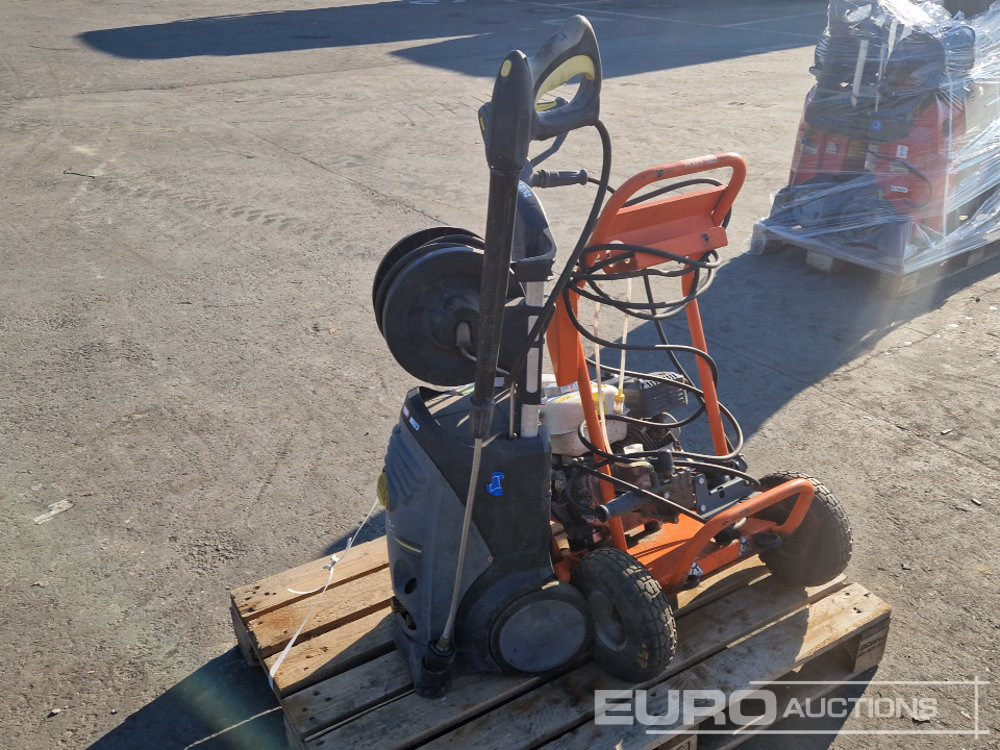 Pressure Washers (2 of) - ماكينة غسيل ضغط عالي: صورة 2 Pressure Washers (2 of) - ماكينة غسيل ضغط عالي: صورة 2
