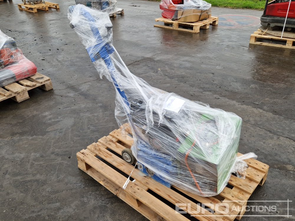 Remko PGM30 Gas Heater + Husqvarna BMP215B Petrol Floor Grinder - معدات الانشاءات: صورة 4 Remko PGM30 Gas Heater + Husqvarna BMP215B Petrol Floor Grinder - معدات الانشاءات: صورة 4