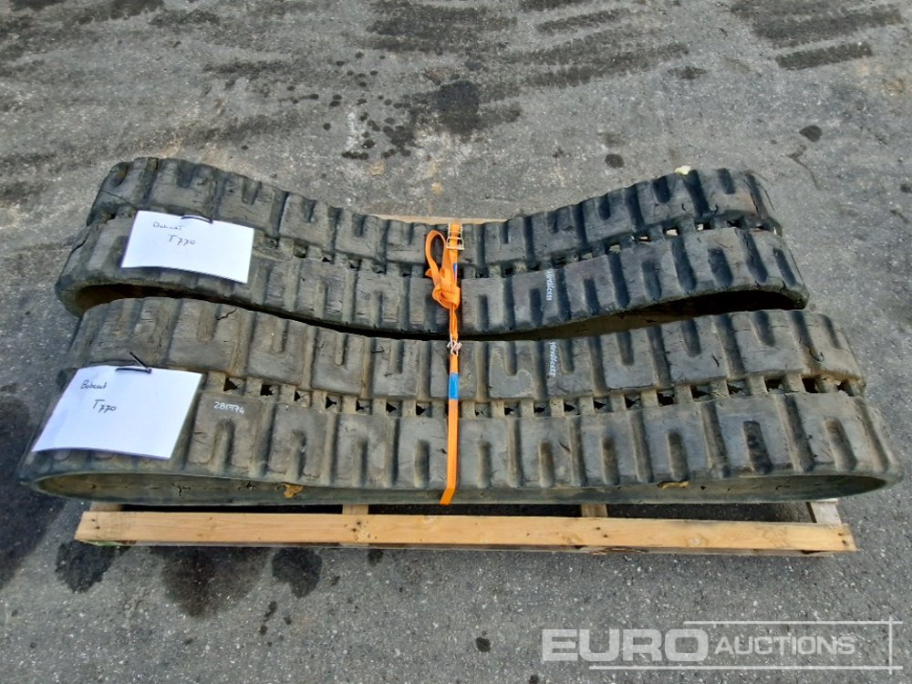 Rubber Tracks (2 of) - جنزير حديدي - آلات الإنشاء: صورة 5 Rubber Tracks (2 of) - جنزير حديدي - آلات الإنشاء: صورة 5