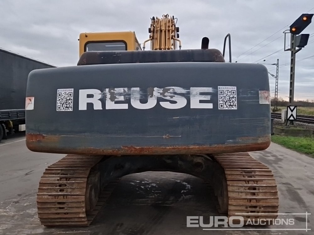 Sany SY210C - حفار زاحف: صورة 4 Sany SY210C - حفار زاحف: صورة 4