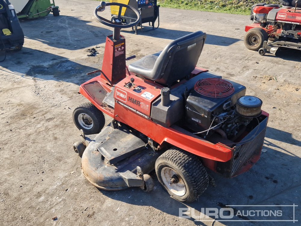 Toro HMR 1600 Ride on Lawnmower - جزازة عشب الحدائق: صورة 2 Toro HMR 1600 Ride on Lawnmower - جزازة عشب الحدائق: صورة 2