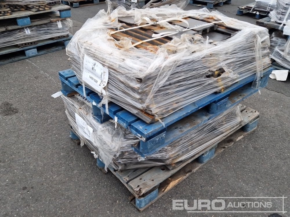 Track Plates to suit Volvo - قطع الغيار - حفّار: صورة 3 Track Plates to suit Volvo - قطع الغيار - حفّار: صورة 3