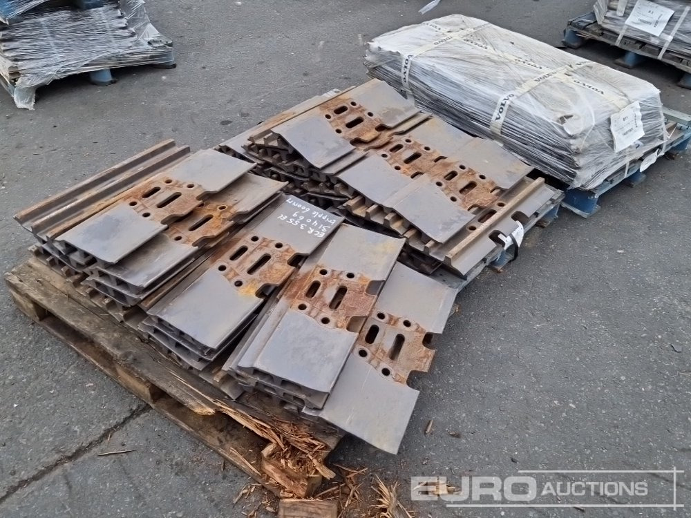 Track Plates to suit Volvo - قطع الغيار - حفّار: صورة 2 Track Plates to suit Volvo - قطع الغيار - حفّار: صورة 2