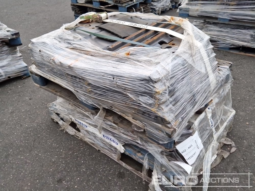Track Plates to suit Volvo - قطع الغيار - حفّار: صورة 1 Track Plates to suit Volvo - قطع الغيار - حفّار: صورة 1