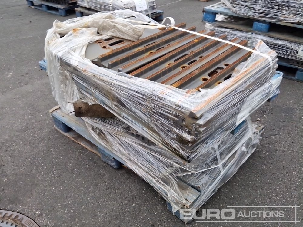 Track Plates to suit Volvo - قطع الغيار - حفّار: صورة 3 Track Plates to suit Volvo - قطع الغيار - حفّار: صورة 3