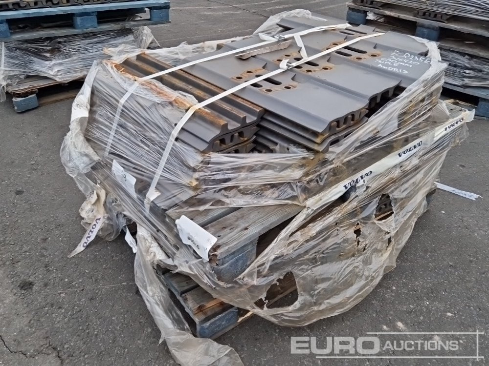 Track Plates to suit Volvo - قطع الغيار - حفّار: صورة 1 Track Plates to suit Volvo - قطع الغيار - حفّار: صورة 1