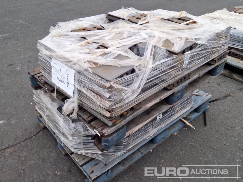 Track Plates to suit Volvo - قطع الغيار - حفّار: صورة 4 Track Plates to suit Volvo - قطع الغيار - حفّار: صورة 4