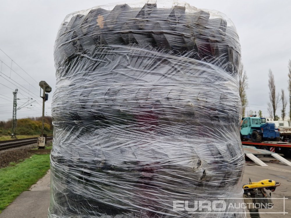 Unused Tyre to suit Wacker Neuson EW100 (4 of) - إطارات: صورة 2 Unused Tyre to suit Wacker Neuson EW100 (4 of) - إطارات: صورة 2
