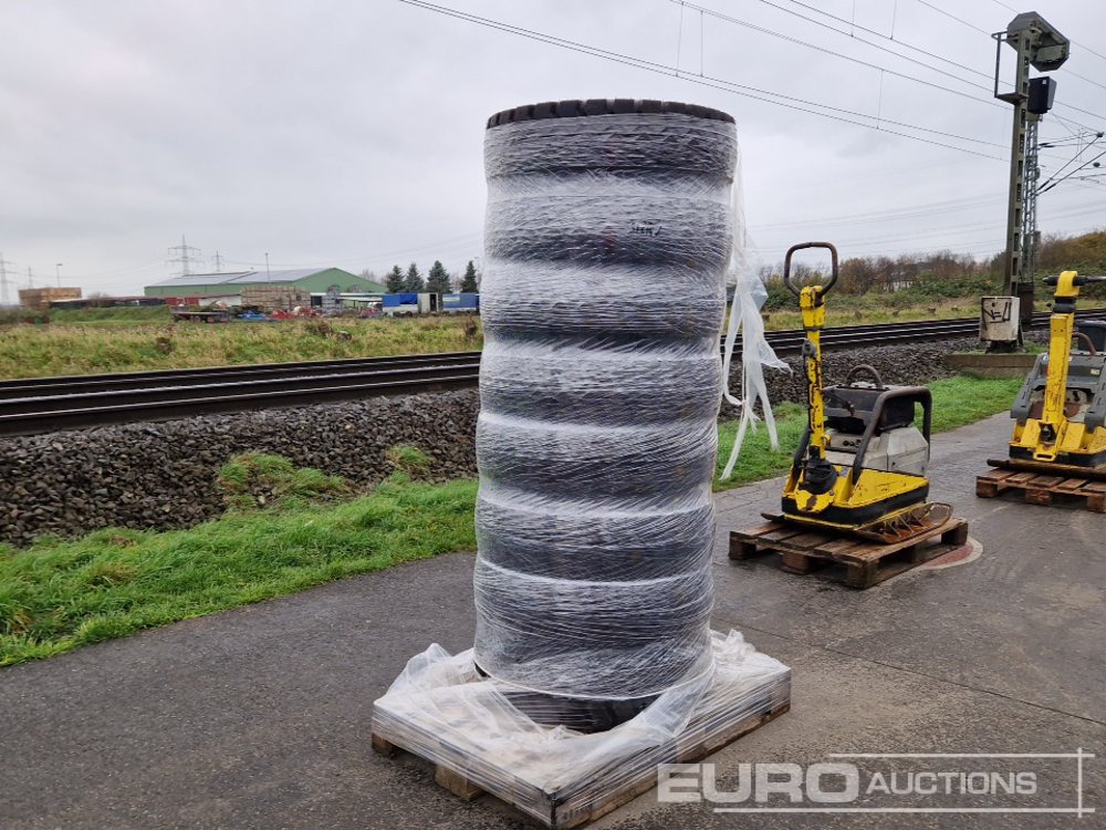 Unused Tyre to suit Wacker Neuson EW65 (4 of) - إطارات: صورة 5 Unused Tyre to suit Wacker Neuson EW65 (4 of) - إطارات: صورة 5