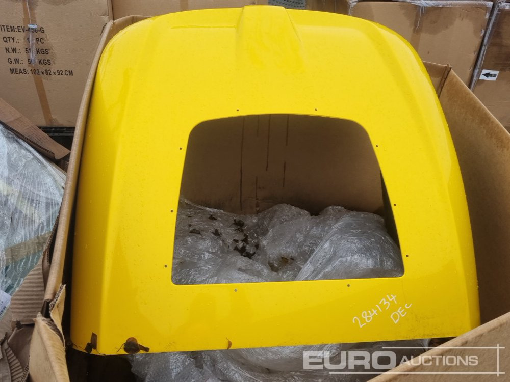 Unused Wacker Neuson Engine Cover - غطاء السيارة - آلات الإنشاء: صورة 5 Unused Wacker Neuson Engine Cover - غطاء السيارة - آلات الإنشاء: صورة 5