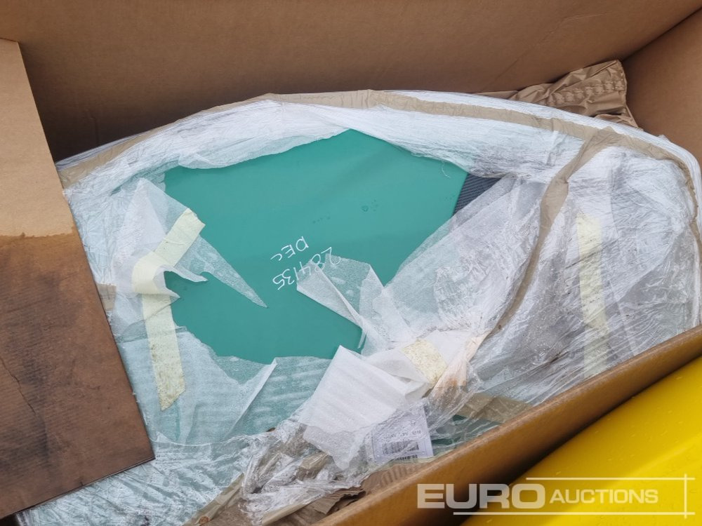 Unused Wacker Neuson Engine Cover - غطاء السيارة - آلات الإنشاء: صورة 3 Unused Wacker Neuson Engine Cover - غطاء السيارة - آلات الإنشاء: صورة 3