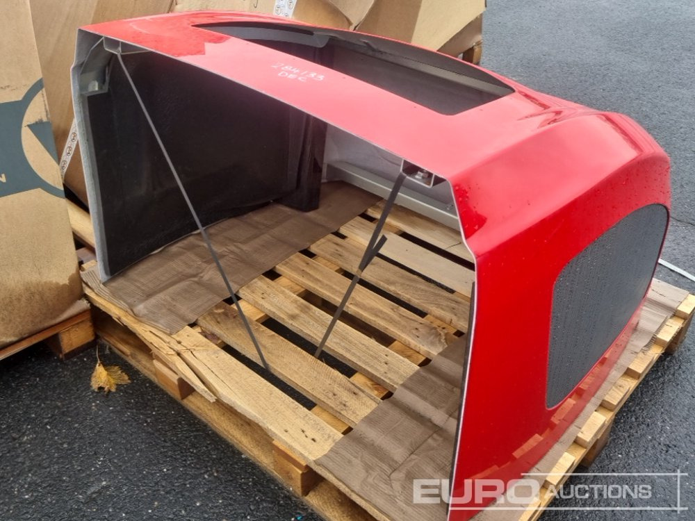 Unused Wacker Neuson Engine Cover - غطاء السيارة - آلات الإنشاء: صورة 5 Unused Wacker Neuson Engine Cover - غطاء السيارة - آلات الإنشاء: صورة 5