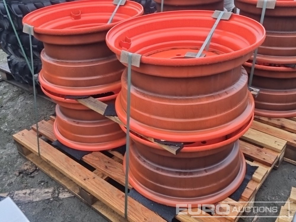 Unused Wacker Neuson Rim (4 of) - إطارات: صورة 1 Unused Wacker Neuson Rim (4 of) - إطارات: صورة 1