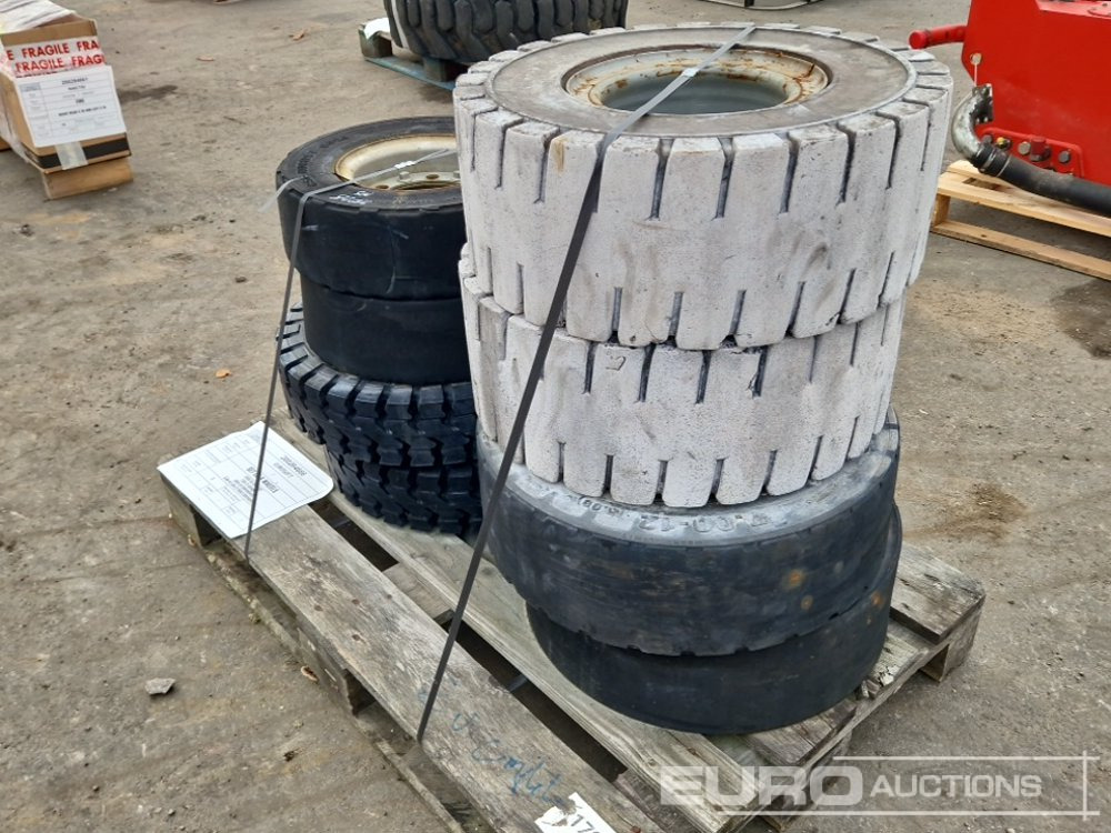 Various Tyres (8 of) - إطارات: صورة 4 Various Tyres (8 of) - إطارات: صورة 4