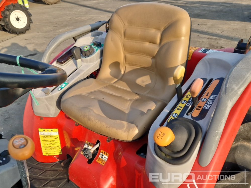 جرار صغير Yanmar EF120: صورة 19