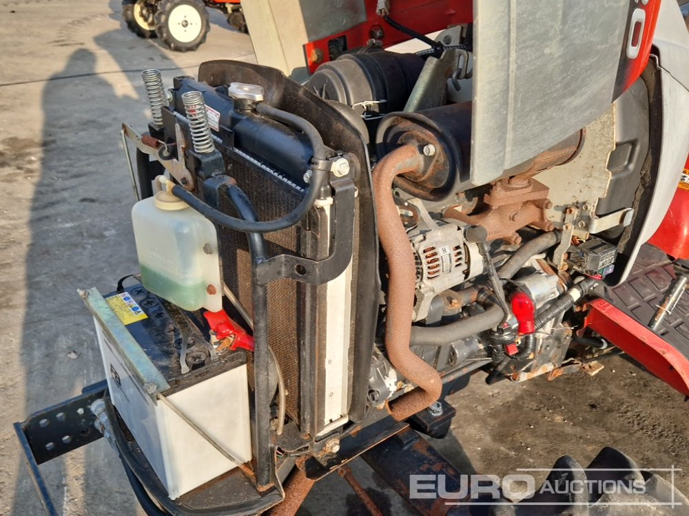 جرار صغير Yanmar EF120: صورة 14
