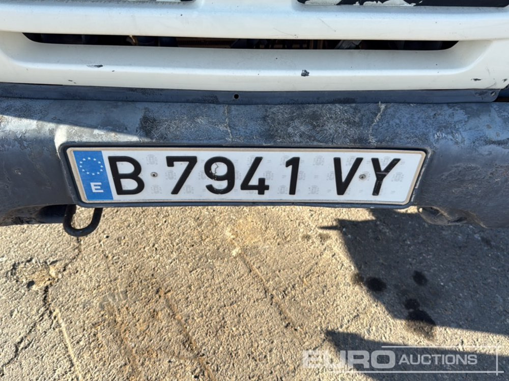 شاحنات مسطحة 1999 Nissan Cabstar: صورة 31 شاحنات مسطحة 1999 Nissan Cabstar: صورة 31