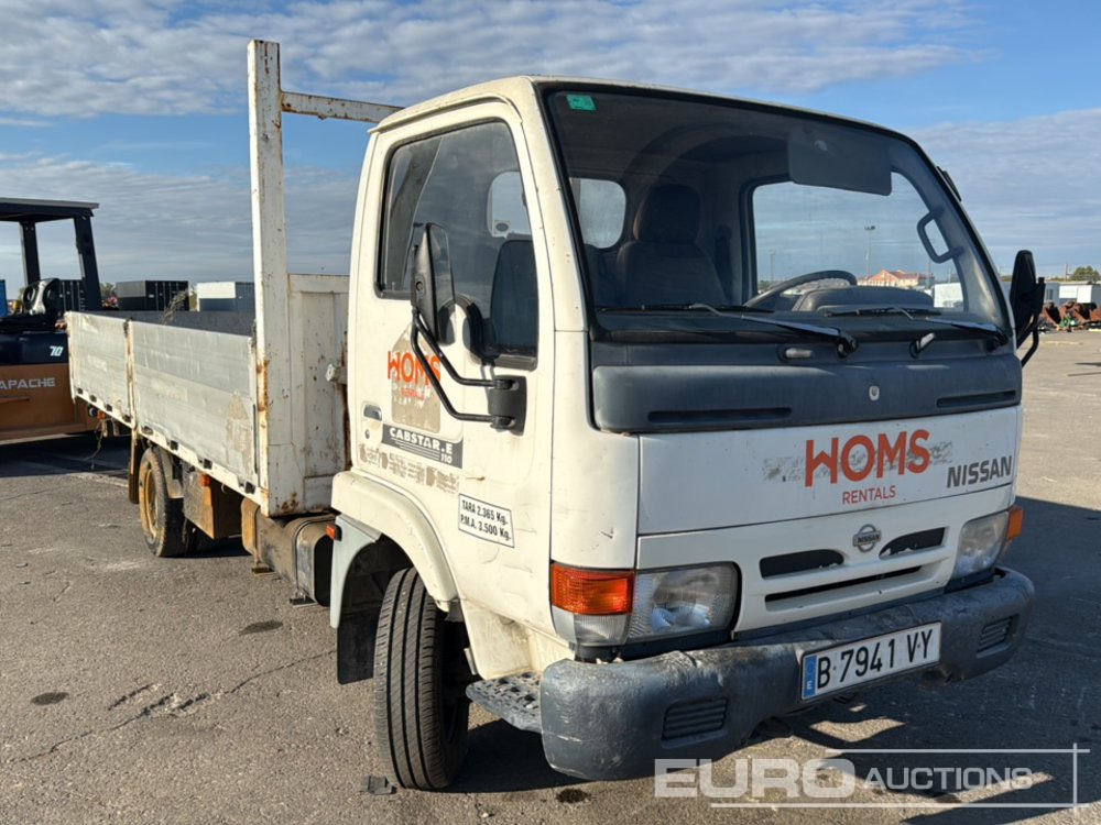 شاحنات مسطحة 1999 Nissan Cabstar: صورة 7 شاحنات مسطحة 1999 Nissan Cabstar: صورة 7