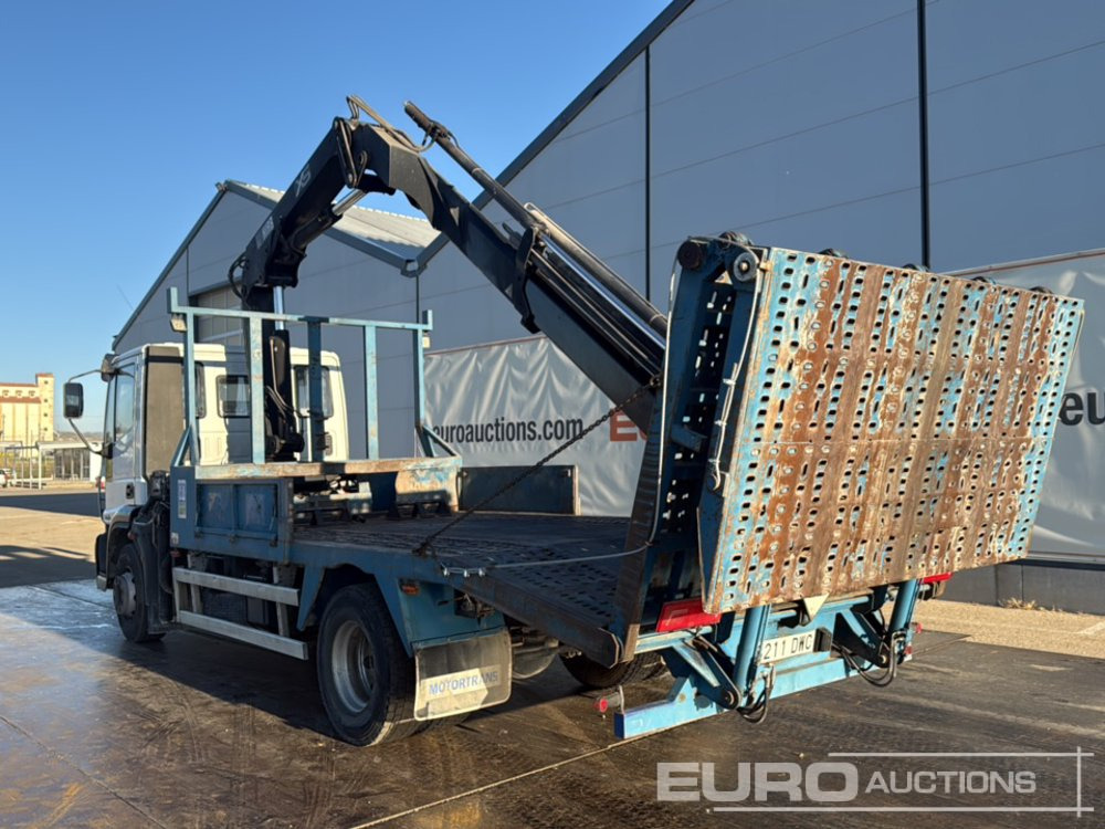 2006 Iveco ML160E24 - شاحنات مسطحة: صورة 3 2006 Iveco ML160E24 - شاحنات مسطحة: صورة 3