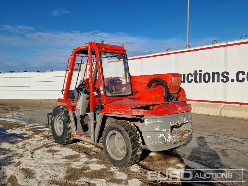 2012 Manitou BT420 - آلة رفع ونقل تلسكوبية: صورة 3 2012 Manitou BT420 - آلة رفع ونقل تلسكوبية: صورة 3
