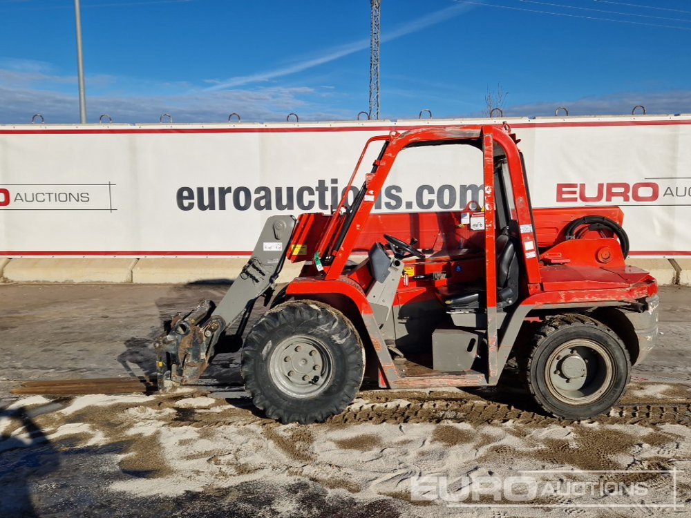 2012 Manitou BT420 - آلة رفع ونقل تلسكوبية: صورة 2 2012 Manitou BT420 - آلة رفع ونقل تلسكوبية: صورة 2