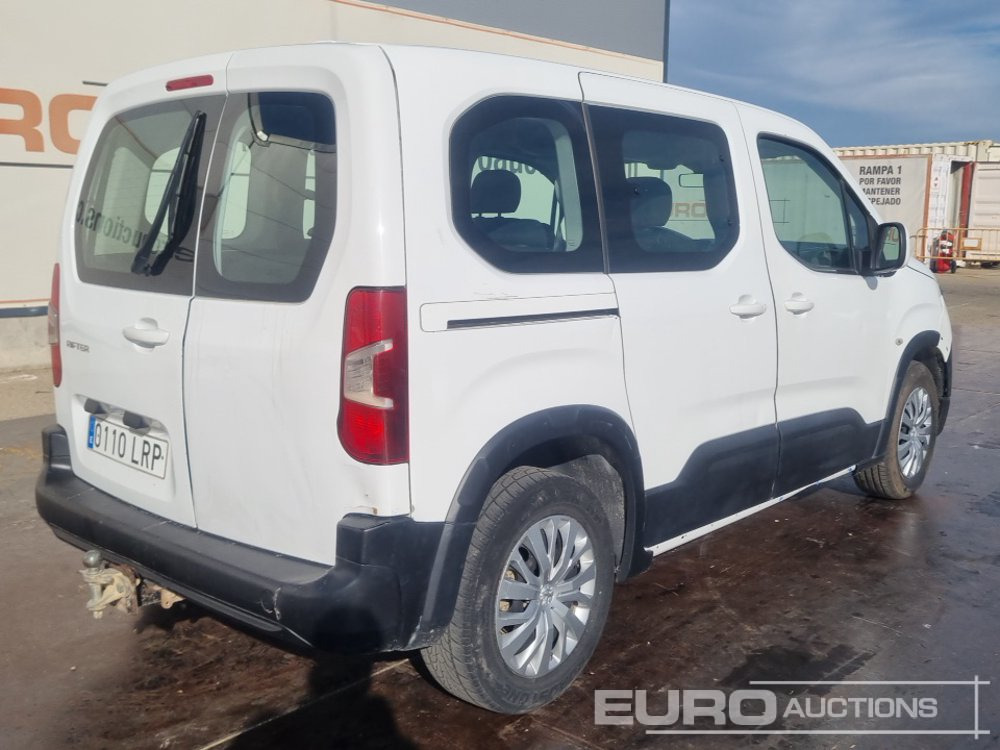 2021 Peugeot RIFTER - ميكروباص, الشاحنات الصغيرة كابينة مزدوجة: صورة 5 2021 Peugeot RIFTER - ميكروباص, الشاحنات الصغيرة كابينة مزدوجة: صورة 5