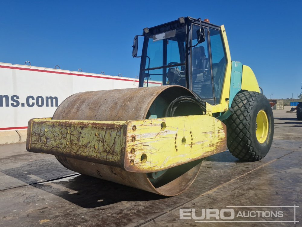 Ammann AC110 - مدحلة: صورة 1 Ammann AC110 - مدحلة: صورة 1