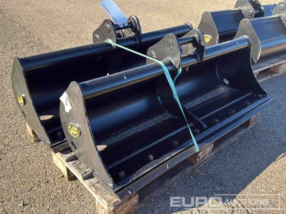 Geith Bucket G03R-1200-9919 to Suit MCR1009 (S/Ns 1165960, 1165969) (2 of) - بكت: صورة 1 Geith Bucket G03R-1200-9919 to Suit MCR1009 (S/Ns 1165960, 1165969) (2 of) - بكت: صورة 1